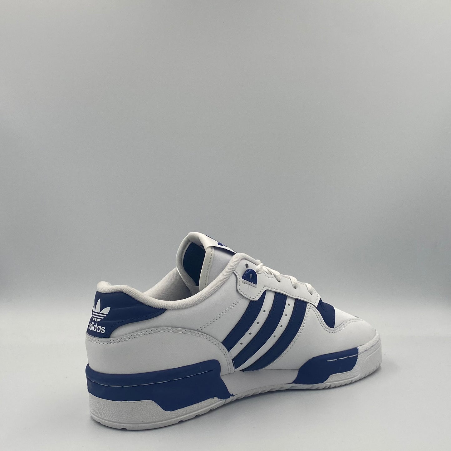 Adidas Rivarly Low - White/Blue