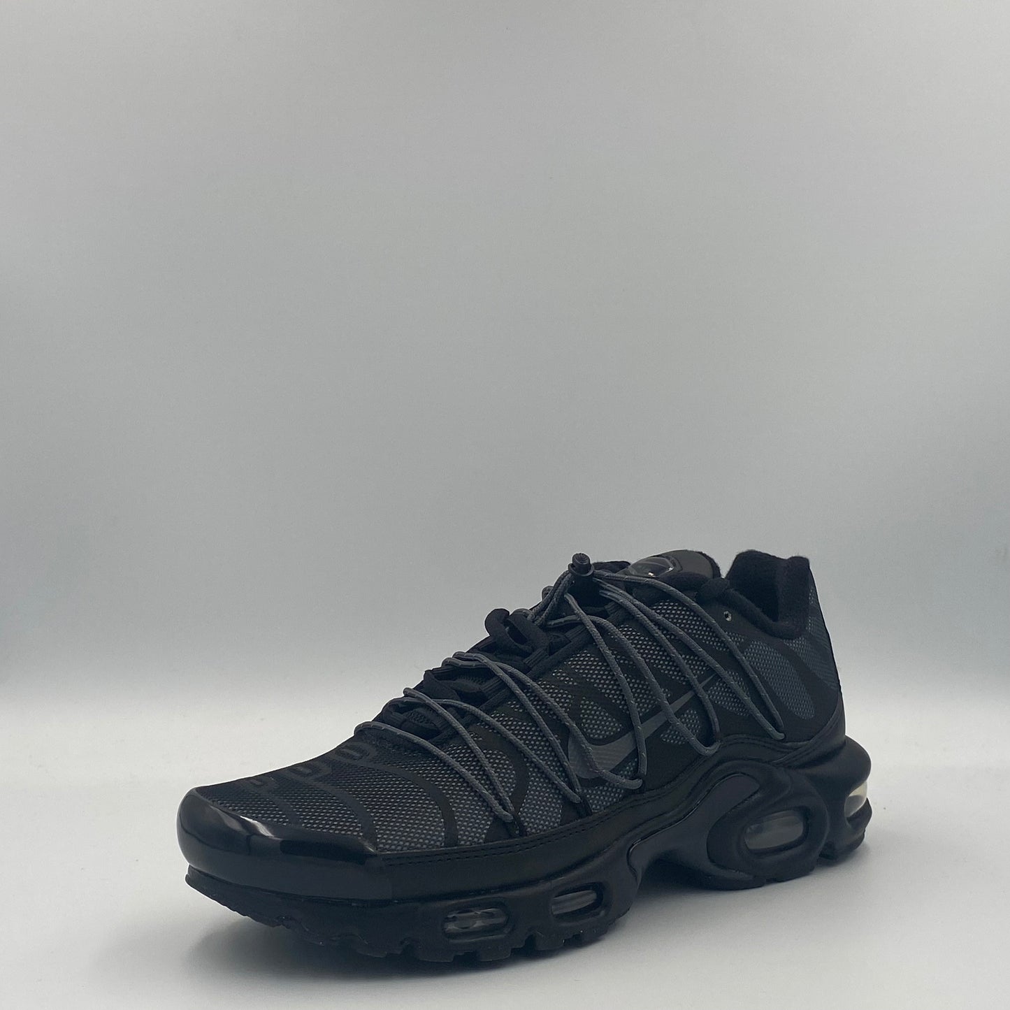 Nike Air Max Plus Lace FLH - Black - 39/25 cm