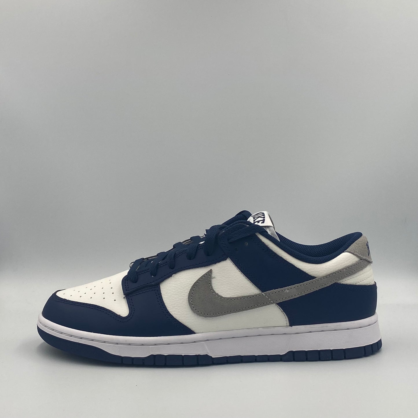 Nike Dunk Low - Midnight Navy - 45.5