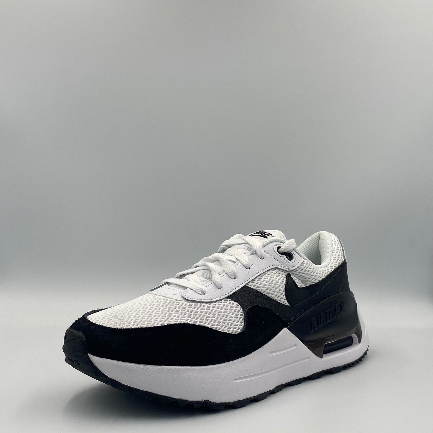 Nike Air Max SYSTM - fehér/fekete - 43