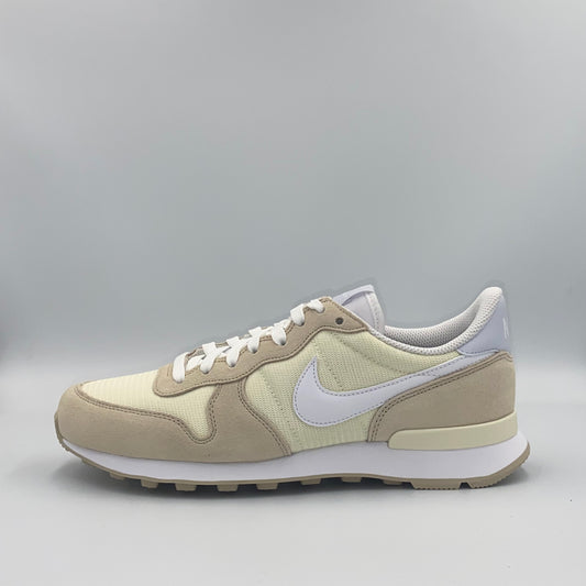 Nike Internationalist - Coconut Milk - 42.5