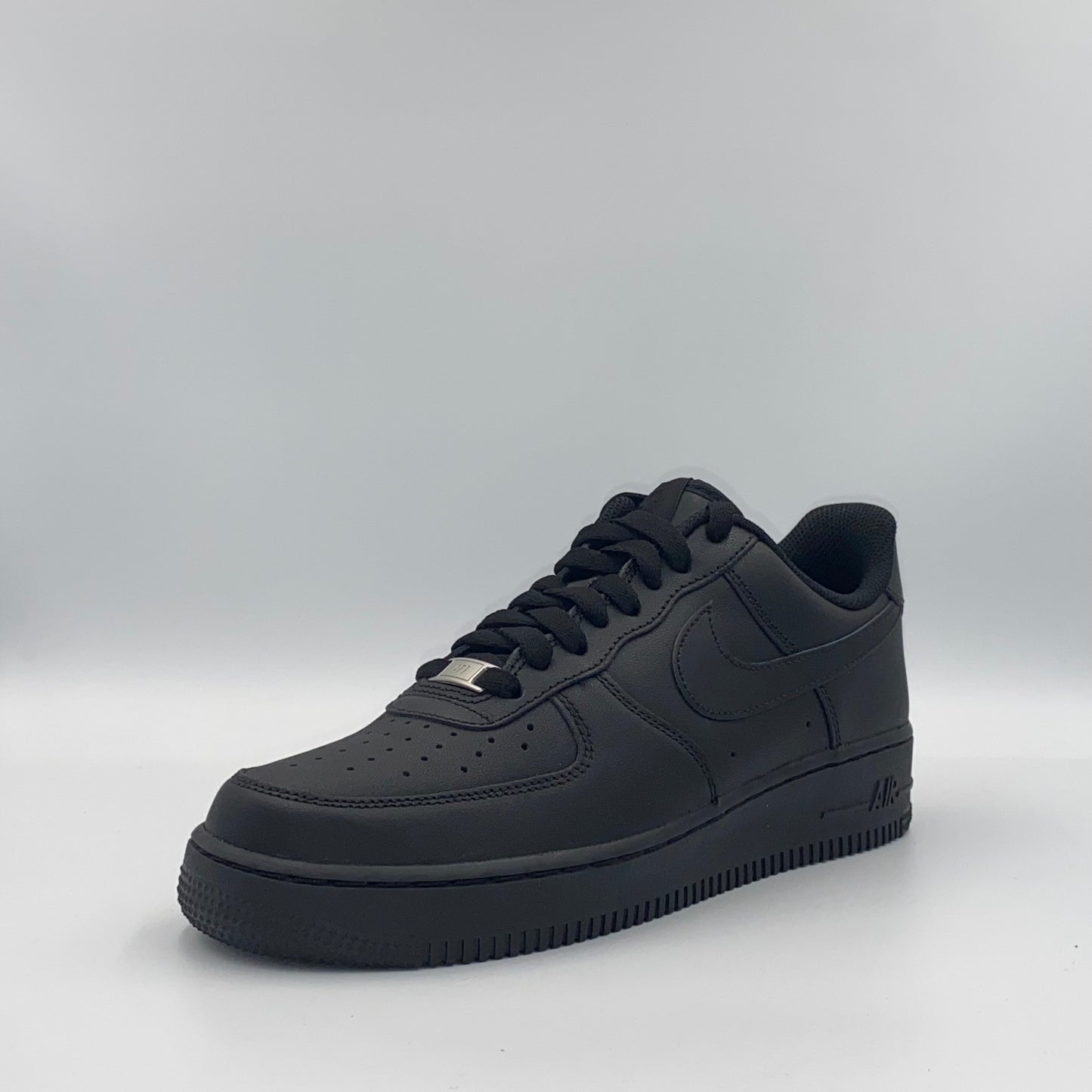 Nike Air Force 1 '07 - Triple Black - 41