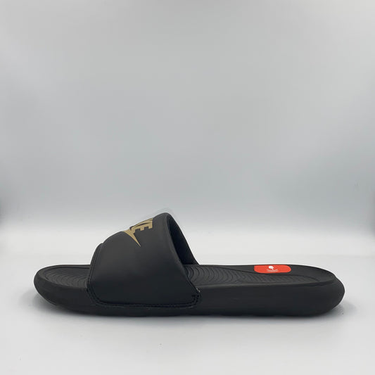 Nike Victori One Slide papucs - fekete - 42.5