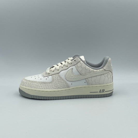 Nike Air Force 1 '07 női cipő - White Python