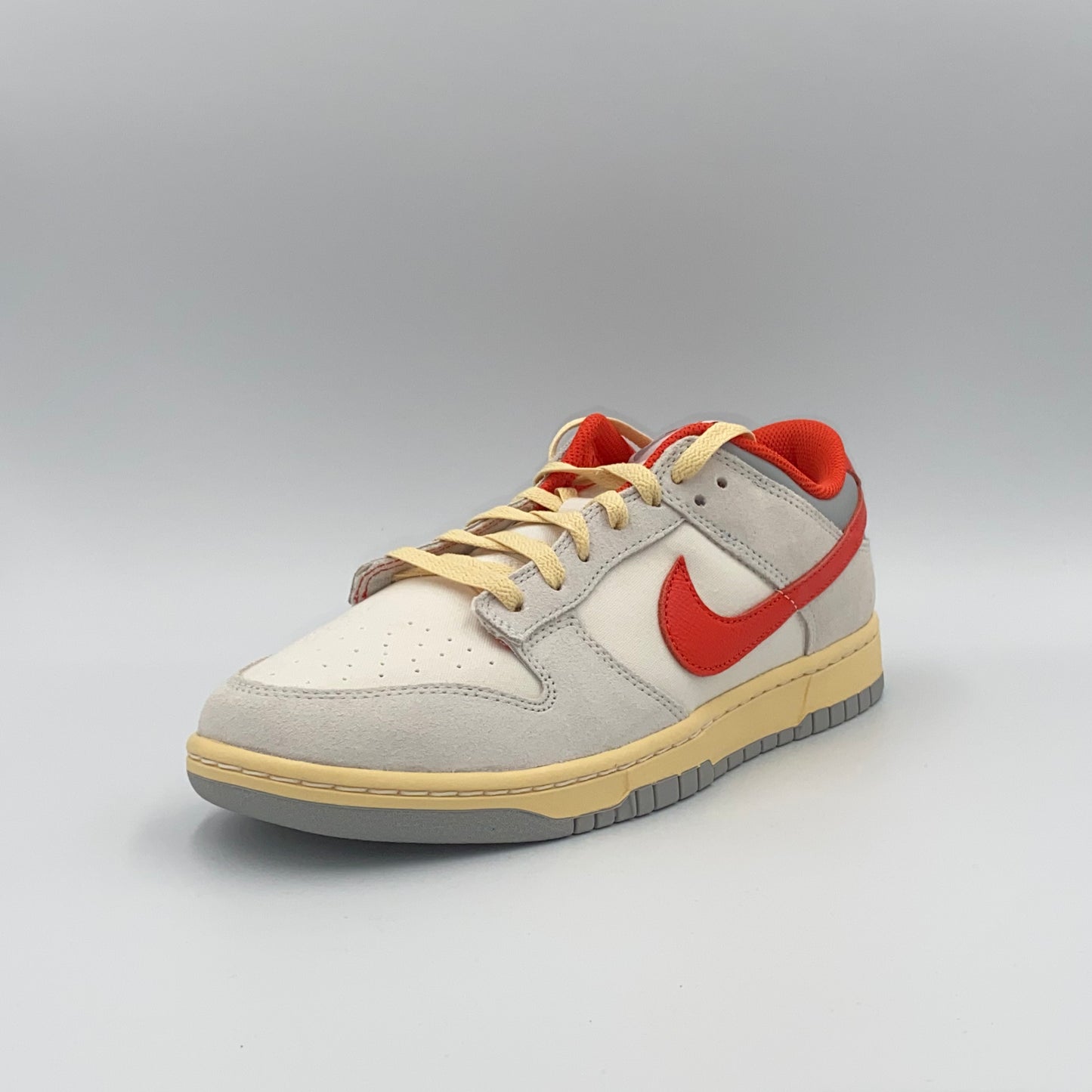 Nike Dunk Low "Athletic Department" - szürke/piros