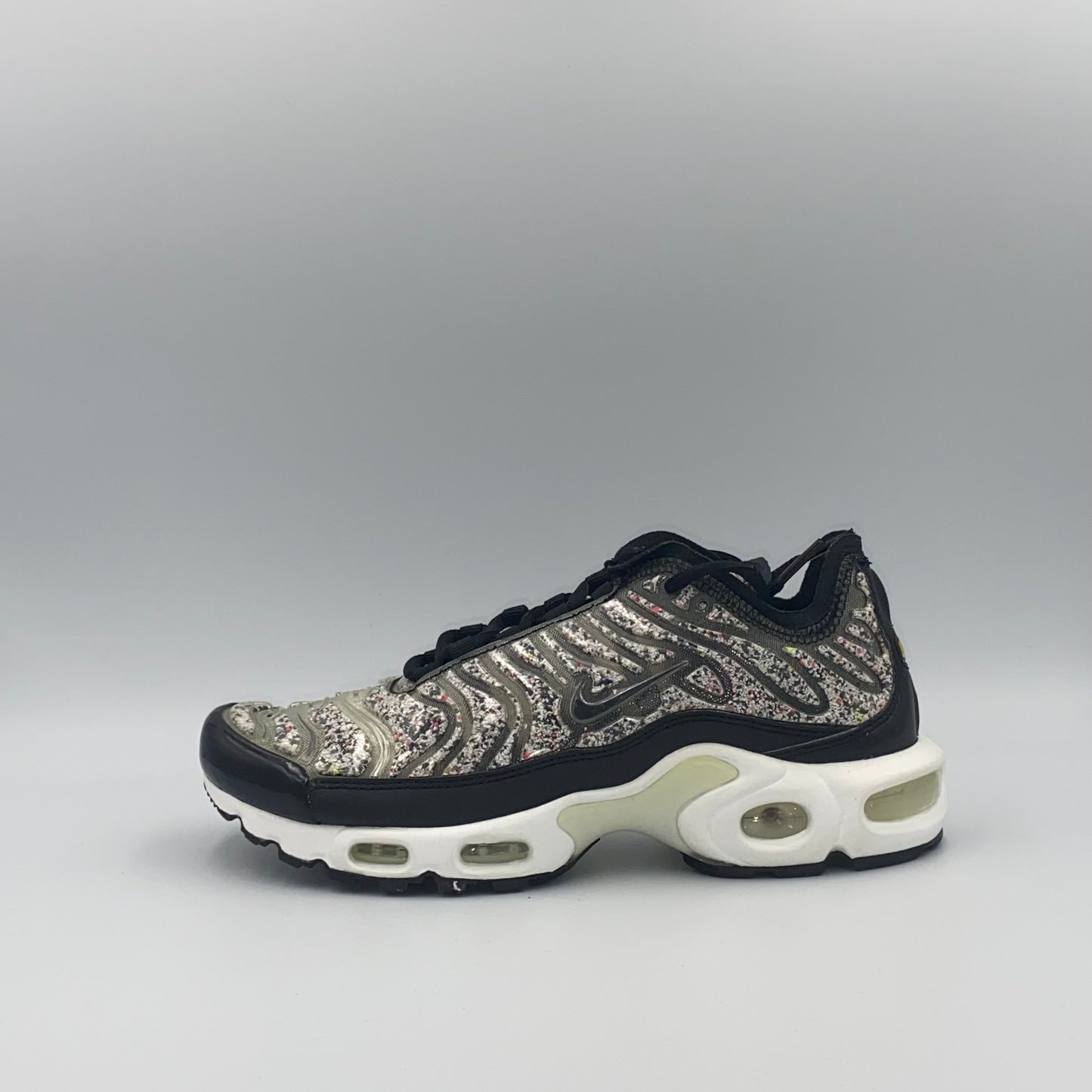 Nike Air Max Plus Pebbles - fekete/fehér - 38.5