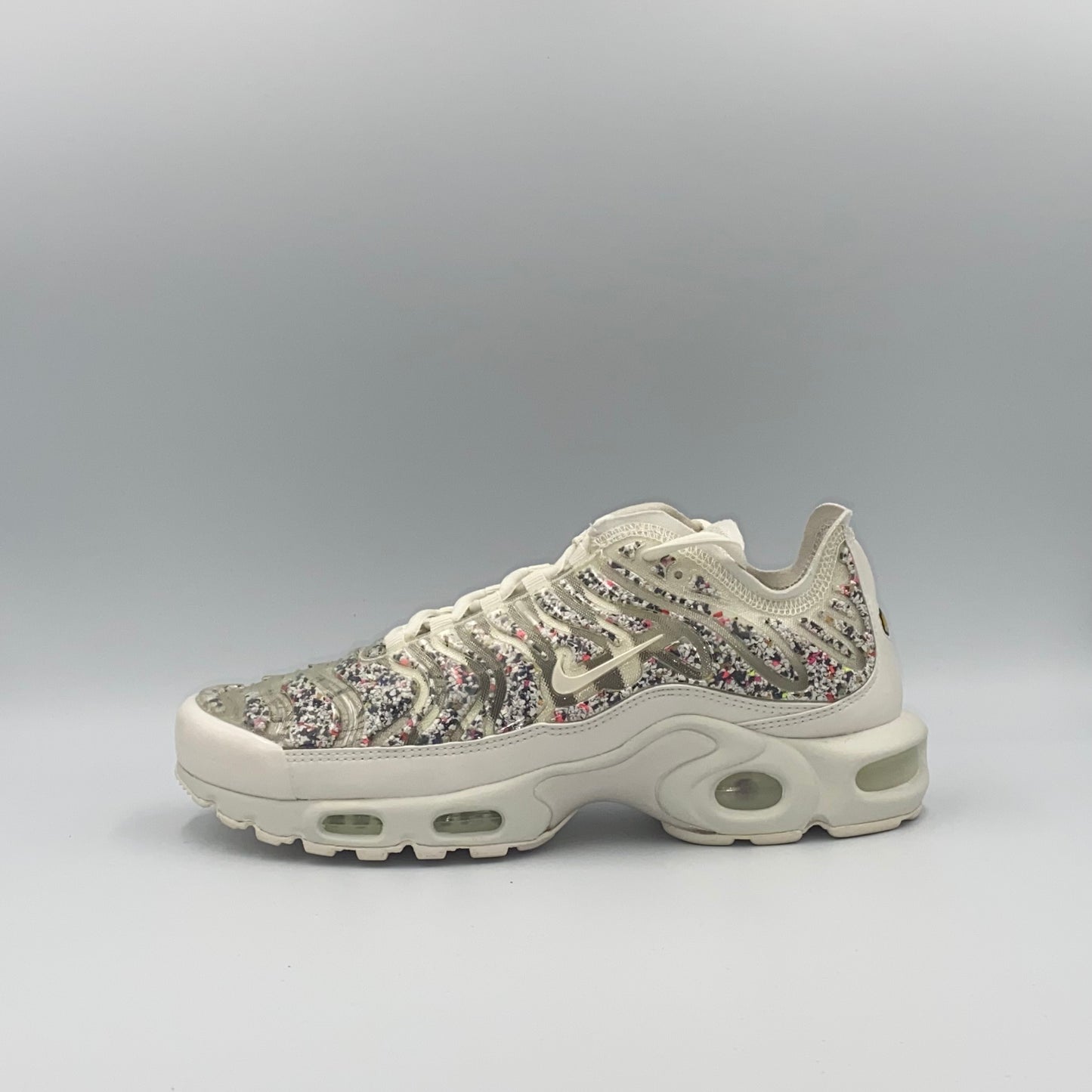 Nike Air Max Plus LX - Phantom Silver - 40.5