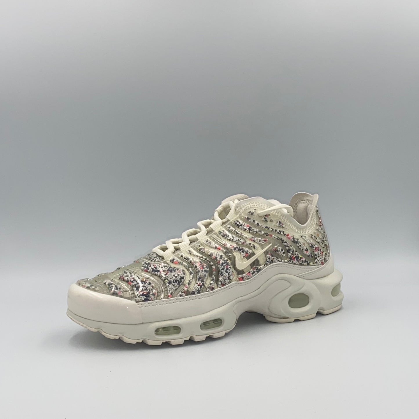 Nike Air Max Plus LX - Phantom Silver - 40.5