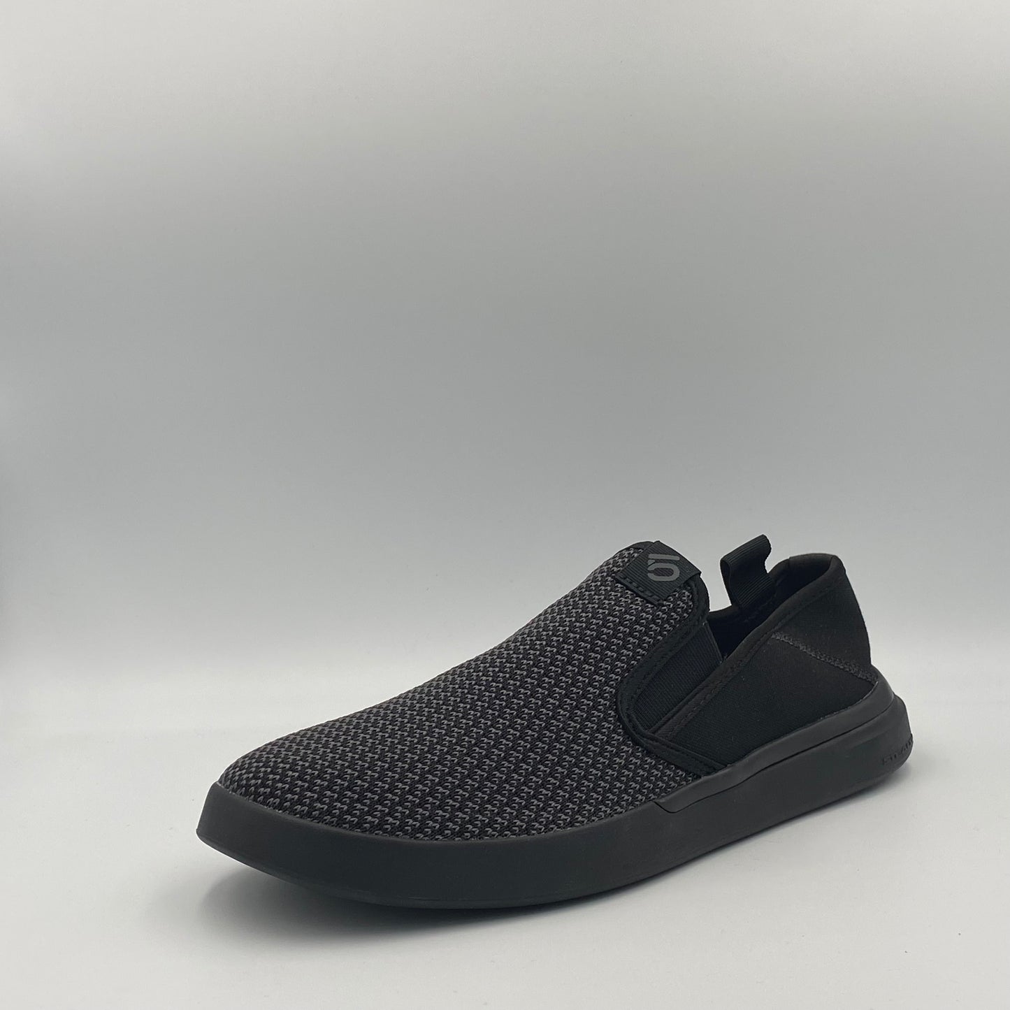 adidas Five Ten Sleuth Slip-On férfi cipő - fekete - 44