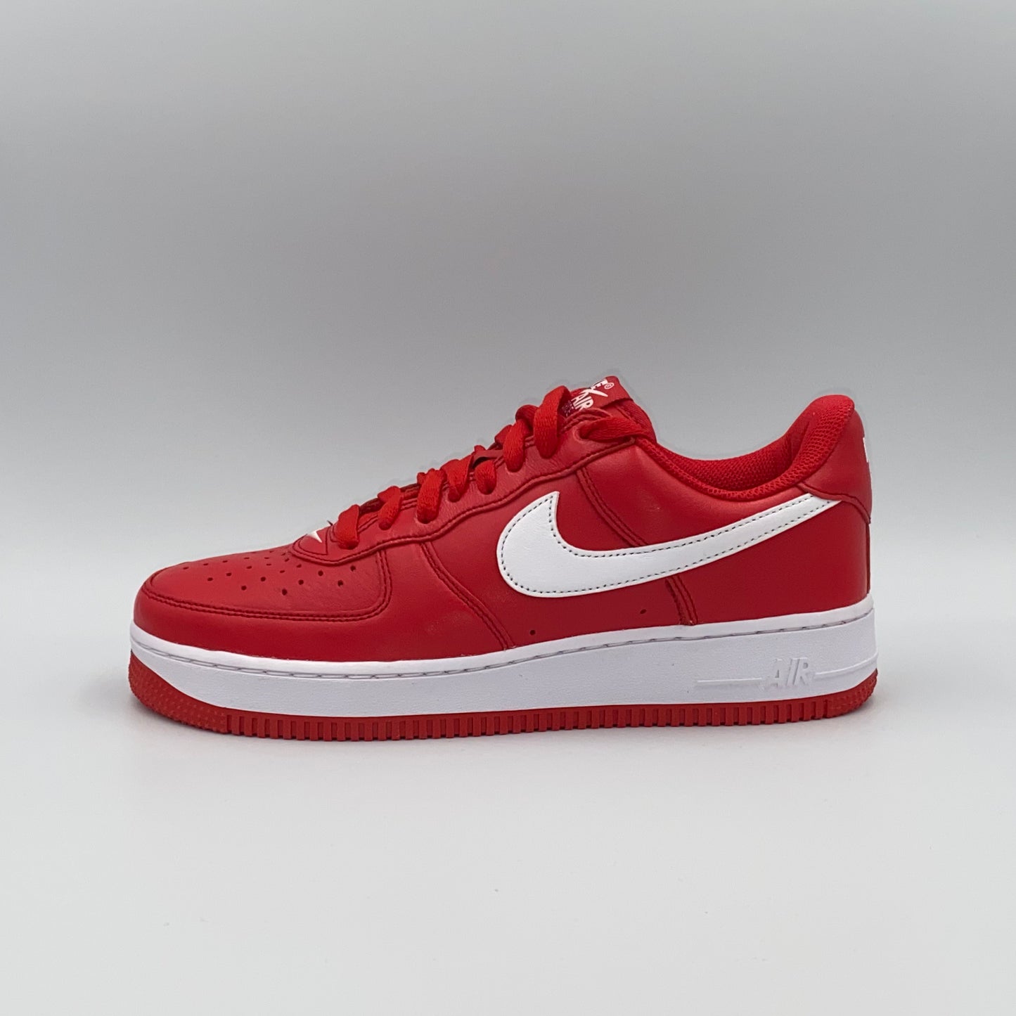 Nike Air Force 1 Low Retro QS - piros