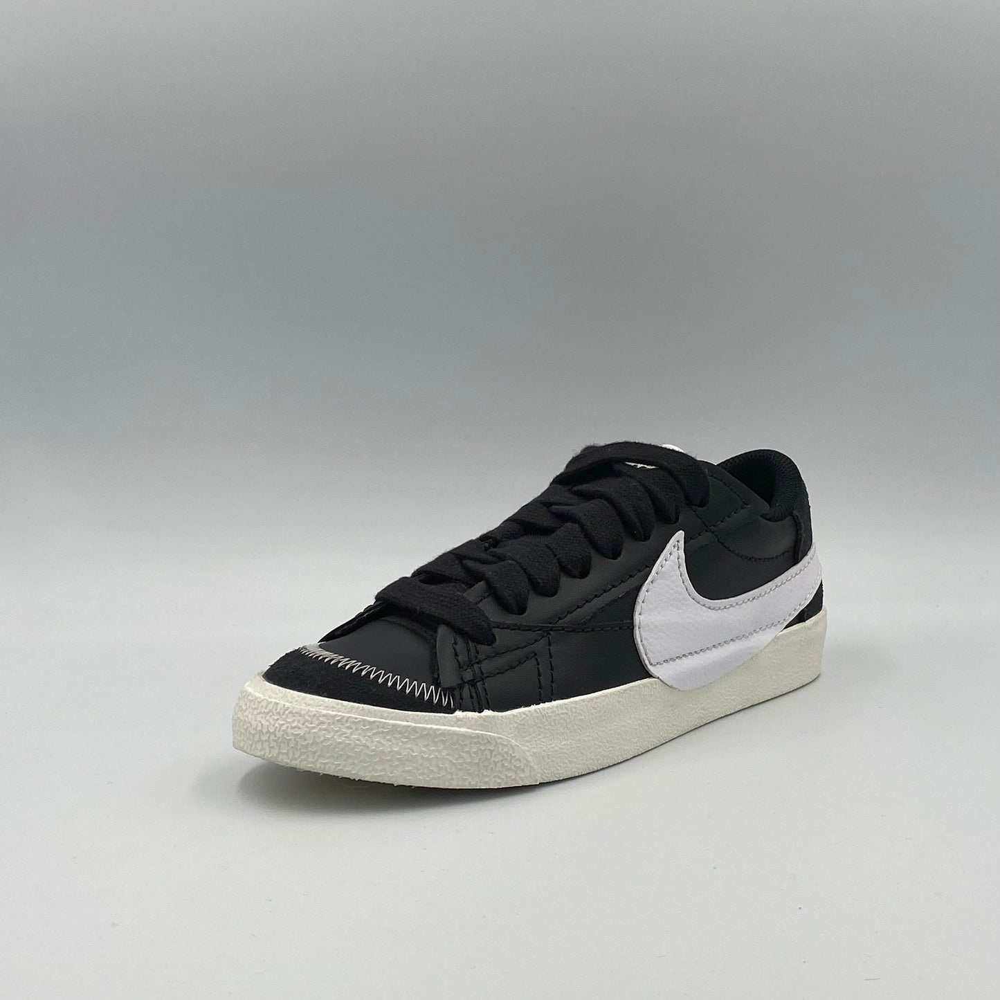 Nike Blazer Low '77 Jumbo - fekete/fehér - 38