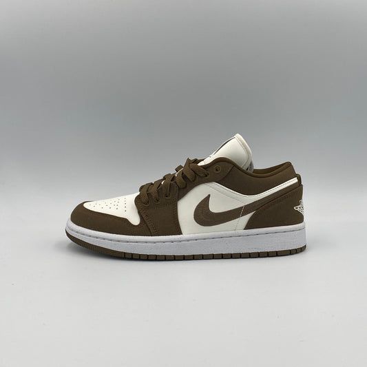 Air Jordan 1 Low SE - Light Olive