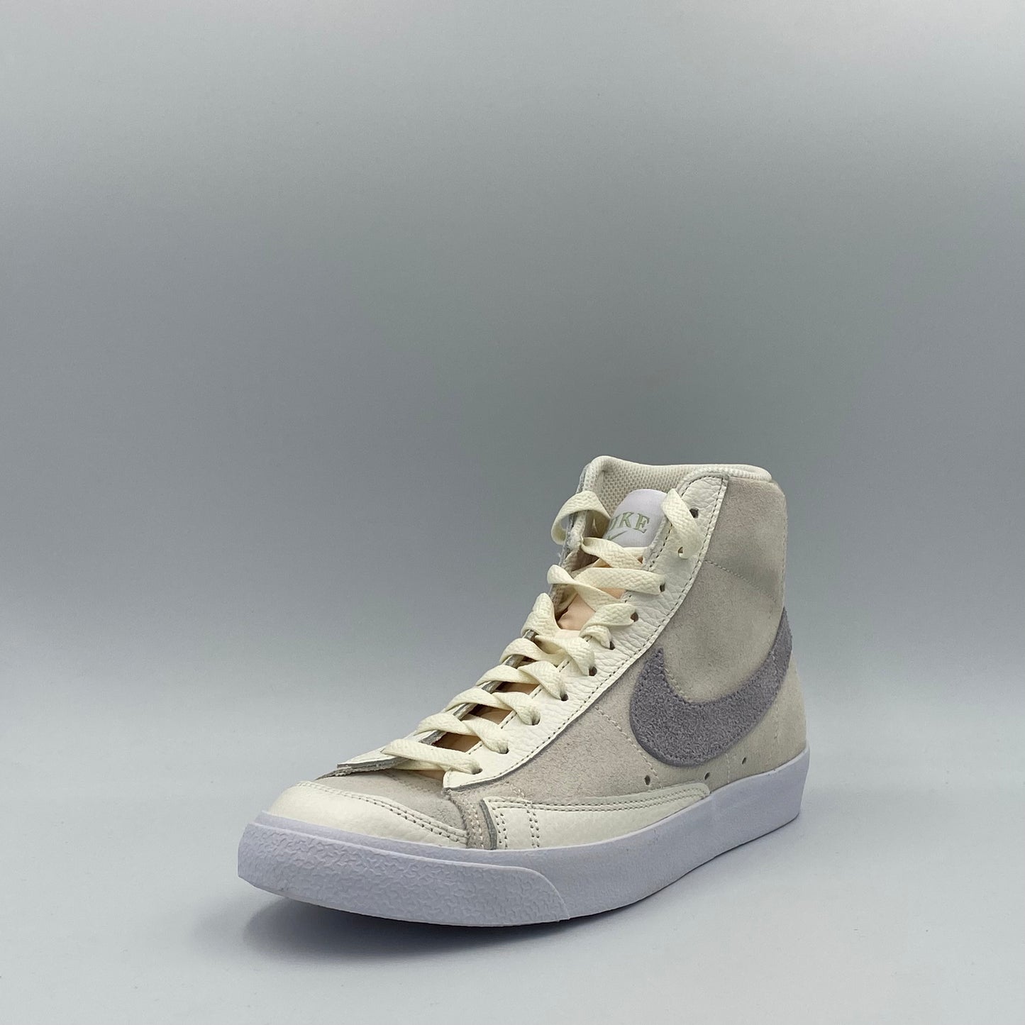 Nike Blazer Mid '77 W - Pale Ivory - 41