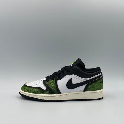 Air Jordan 1 Low (GS) - Wear Away Electric Green - 36.5