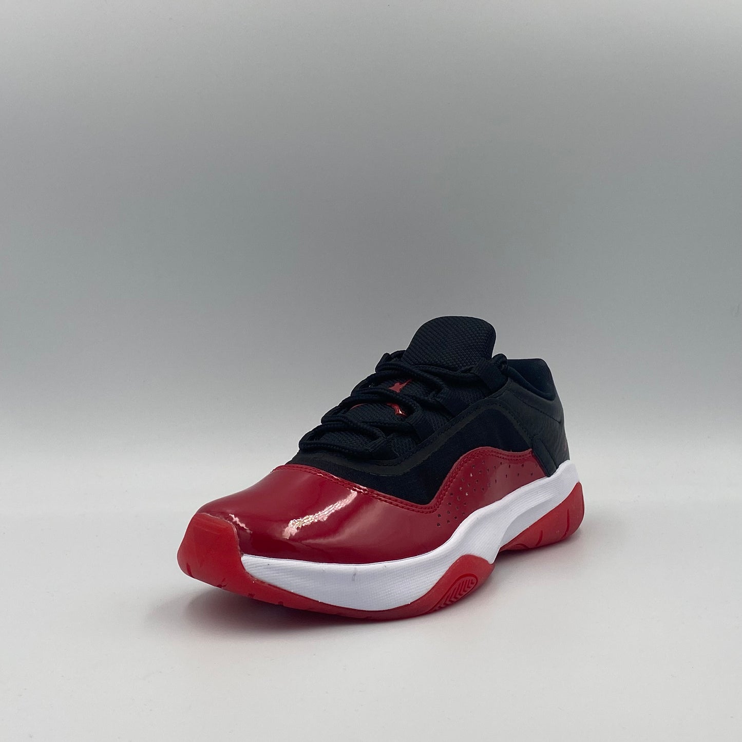 Air Jordan 11 CMFT Low W - fekete/piros