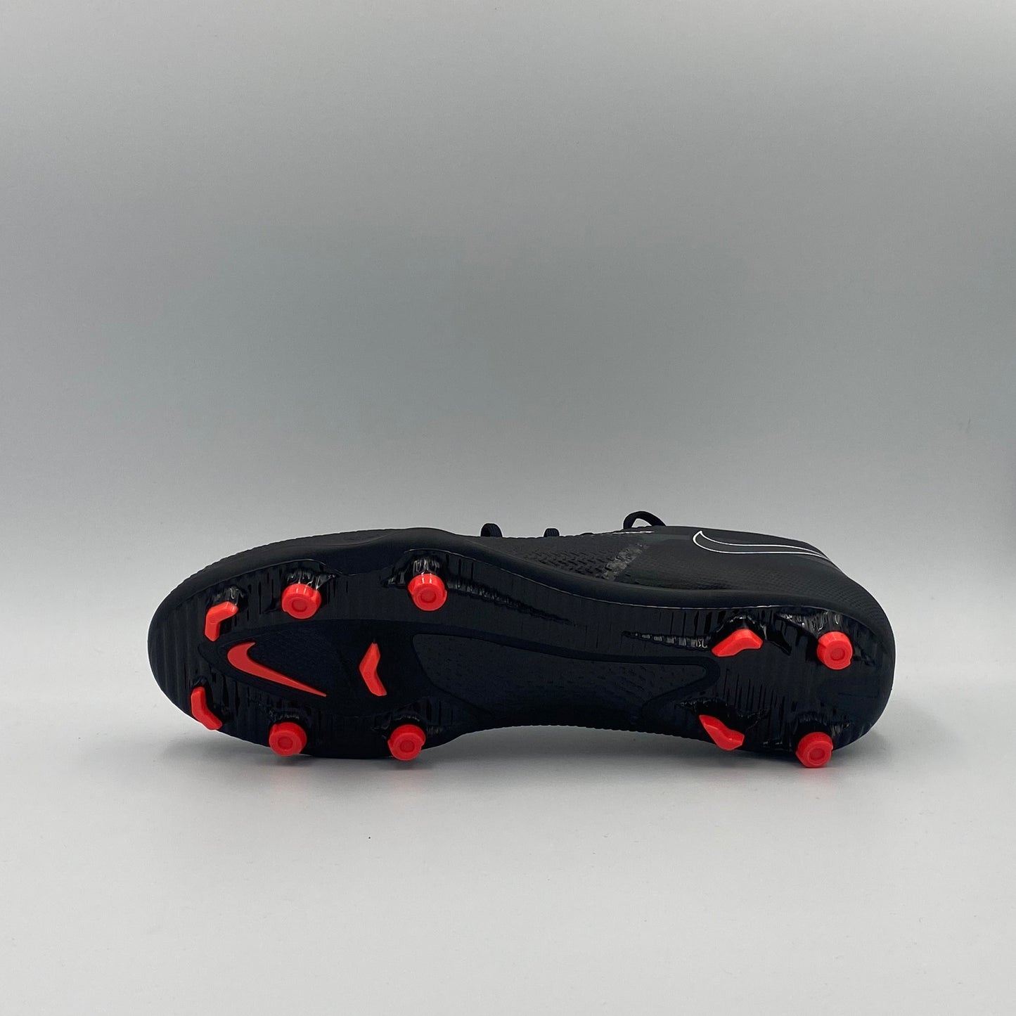 Nike Phantom GT2 Club FG/MG focicipő - fekete