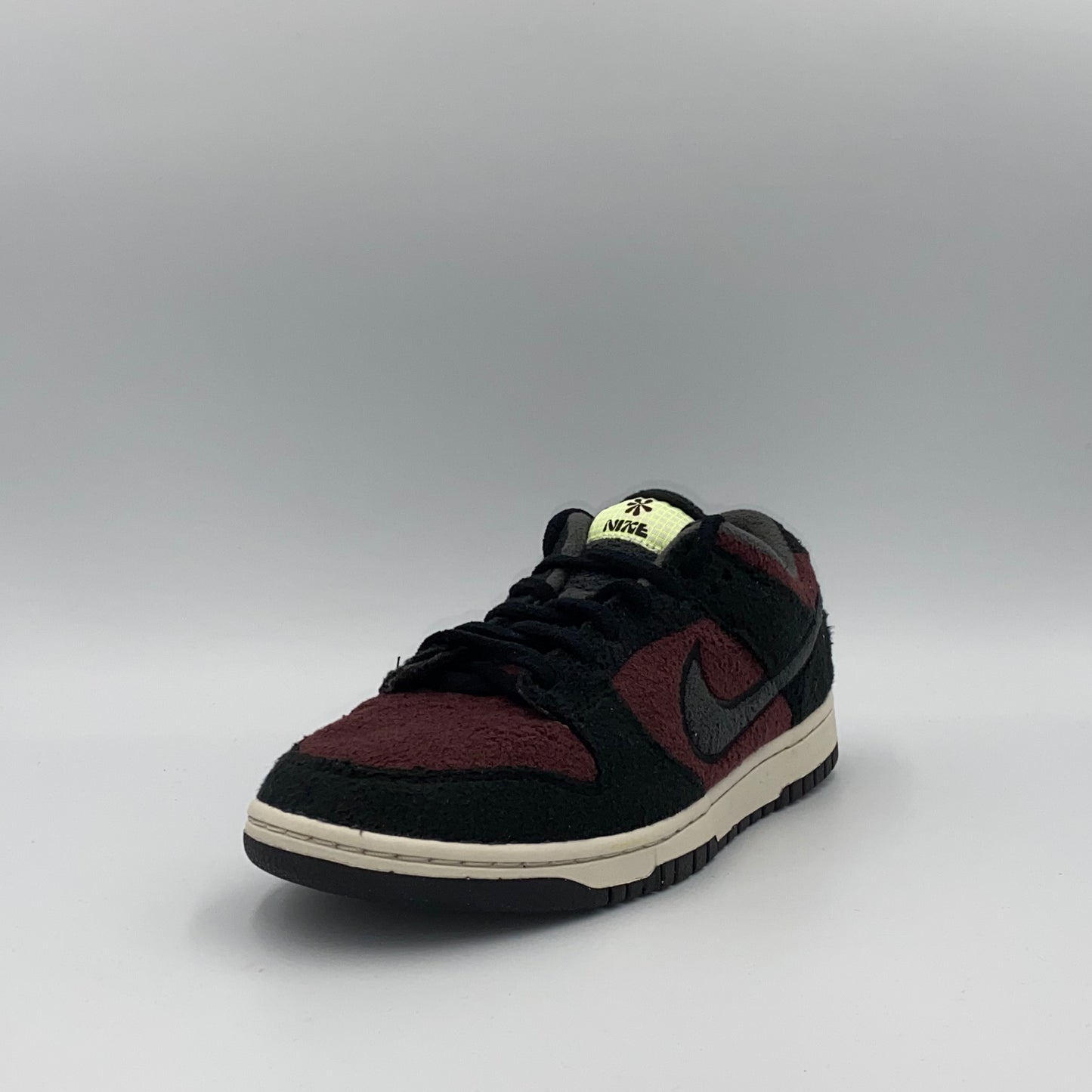 Nike Dunk Low SE CC Fleece - Black/Burgundy - 40