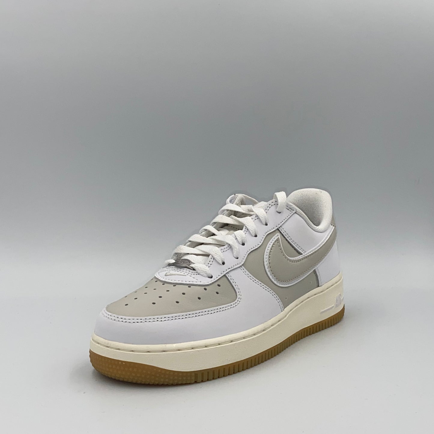 Nike Air Force 1 '07 - White Sail Gum