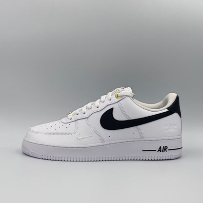 Nike Air Force 1 '07 LV8 - fehér/fekete - 45.5