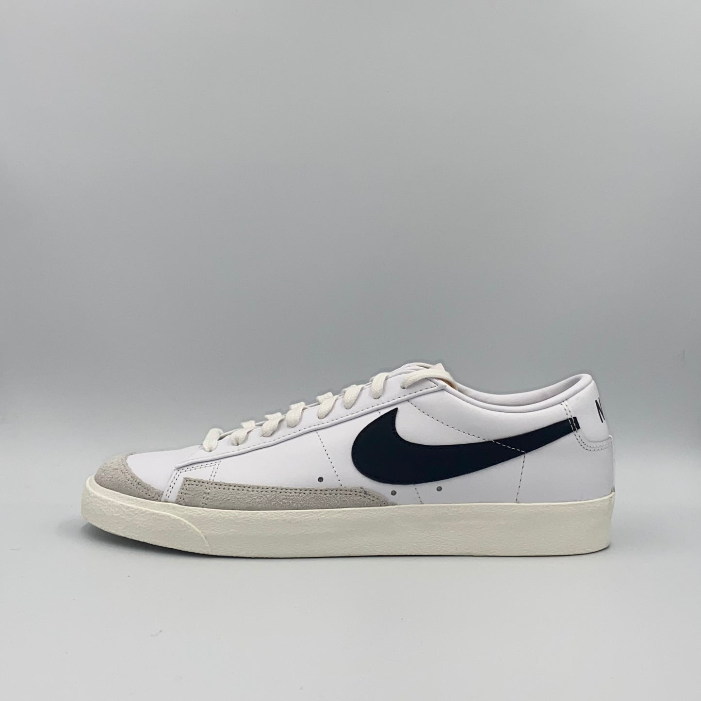 Nike Blazer Low '77 VNTG - Black/White - 47