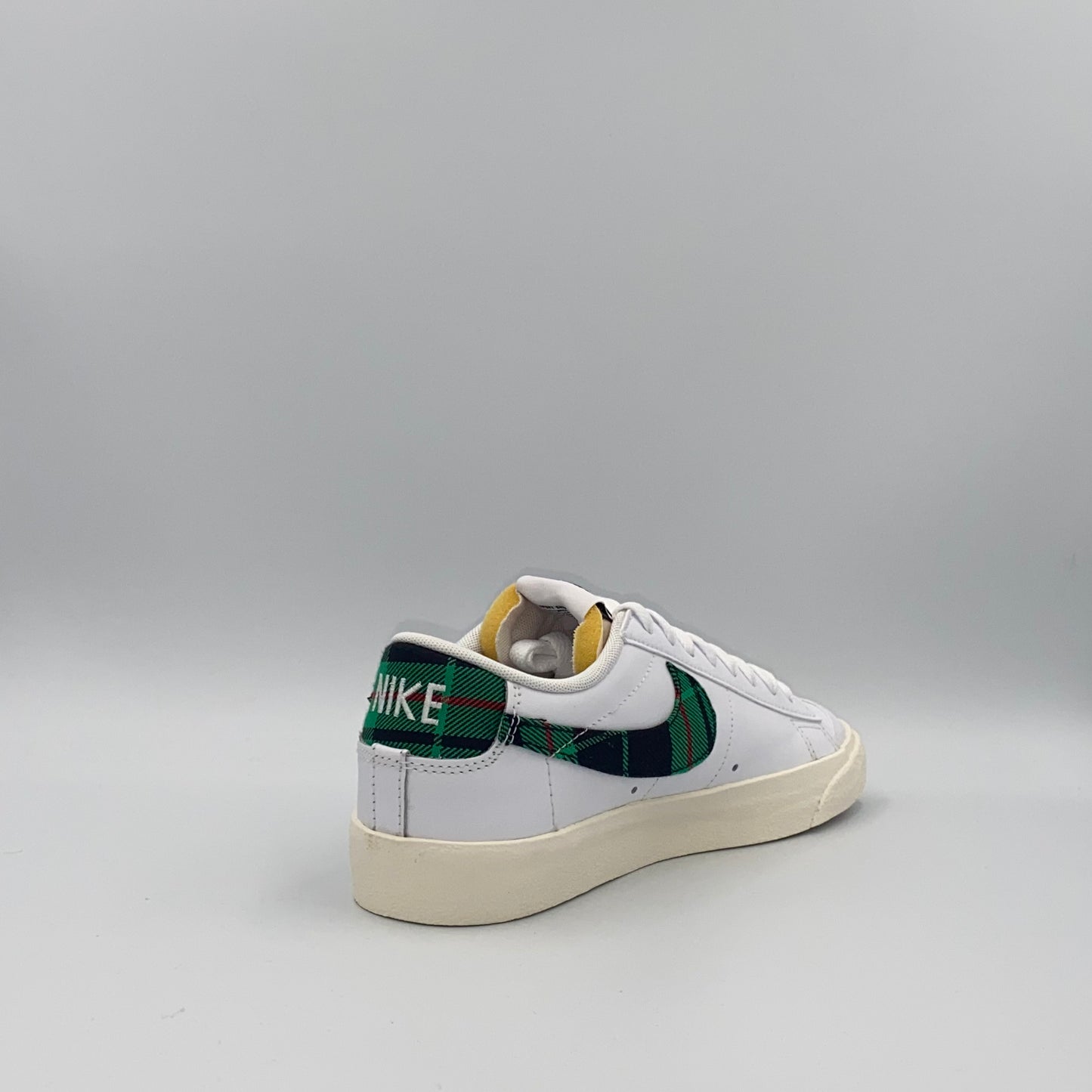 Nike Blazer Low '77 PRM - White/Tartan