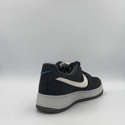 Nike Air Force 1 '07 LV8 NN - fekete