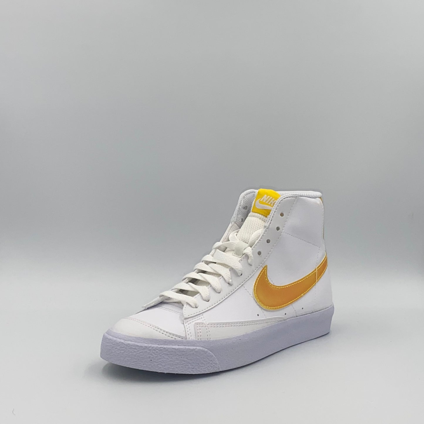 Nike Blazer Mid NN (GS) - fehér/citrom - 38