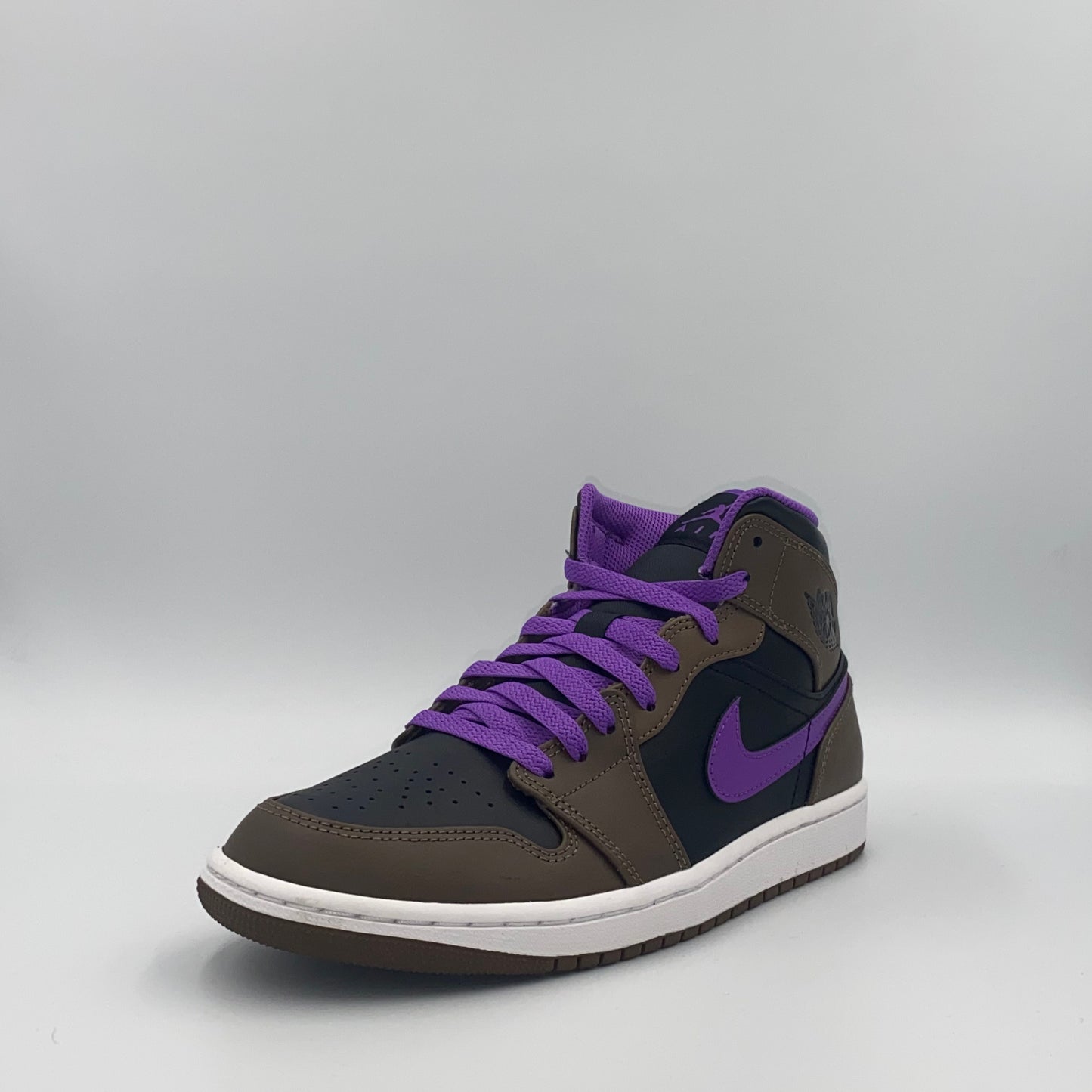 Air Jordan 1 Mid - Purple Mocha