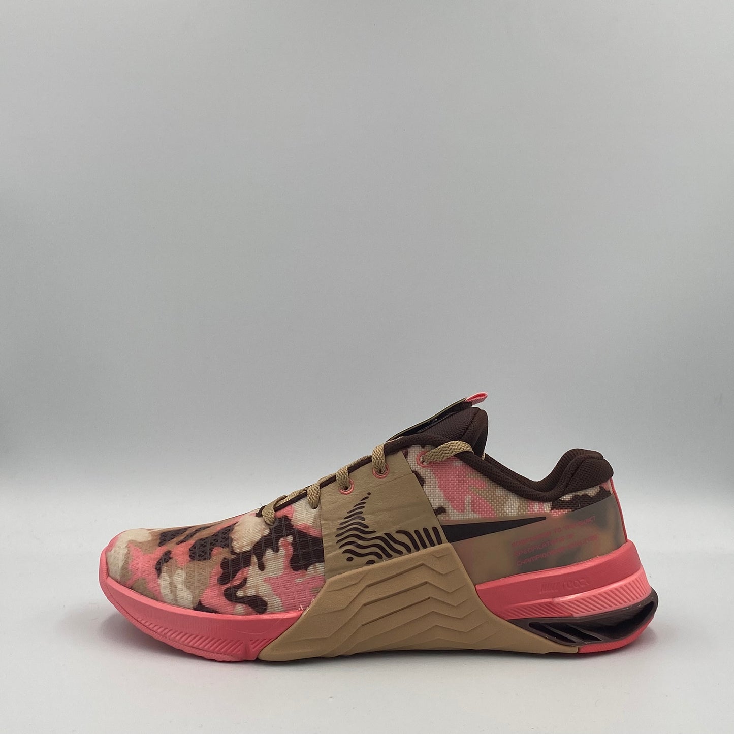 Nike Metcon 8 AMP - Coral Chalk Camo - 40