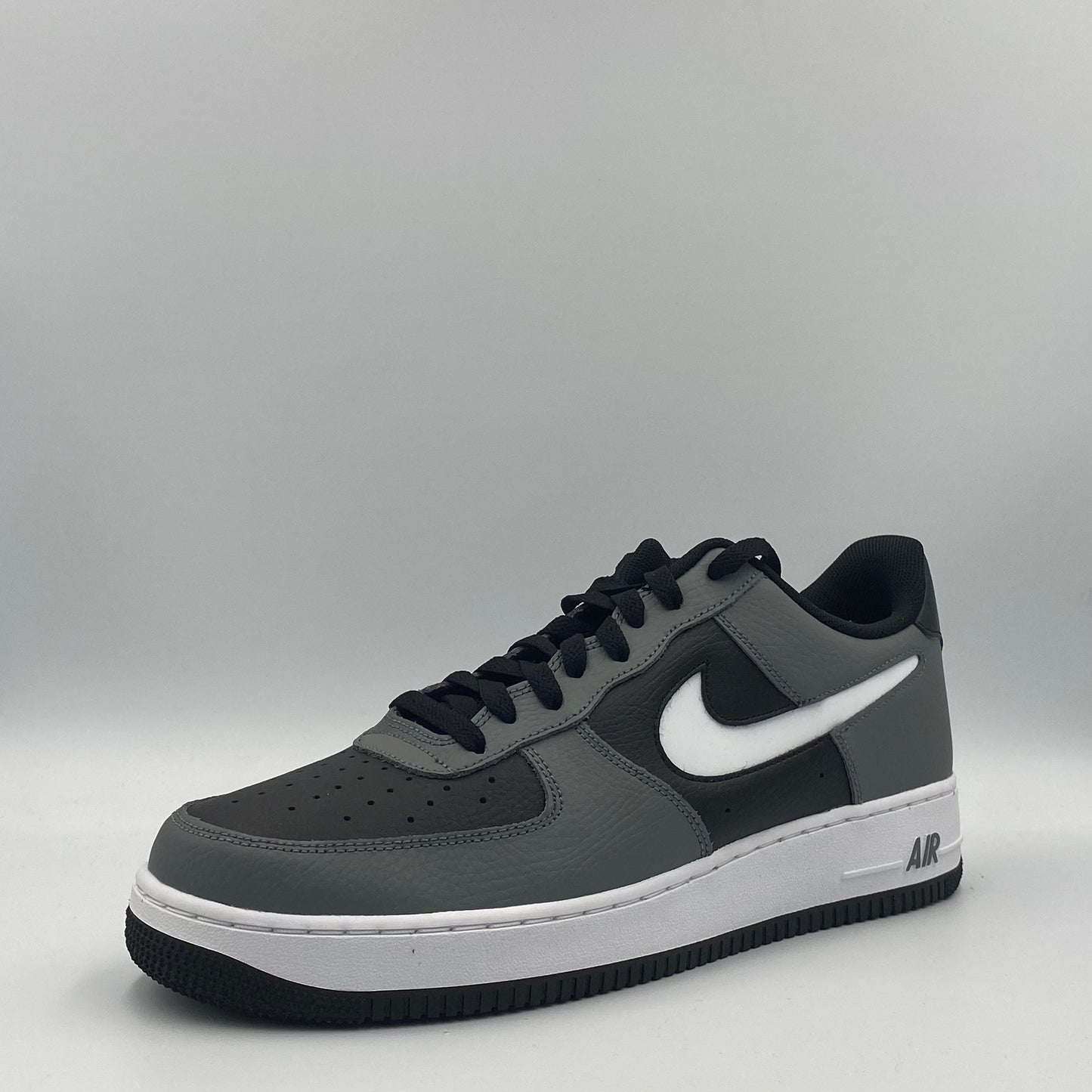 Nike Air Force 1 '07 LV8 - Grey Black - 47