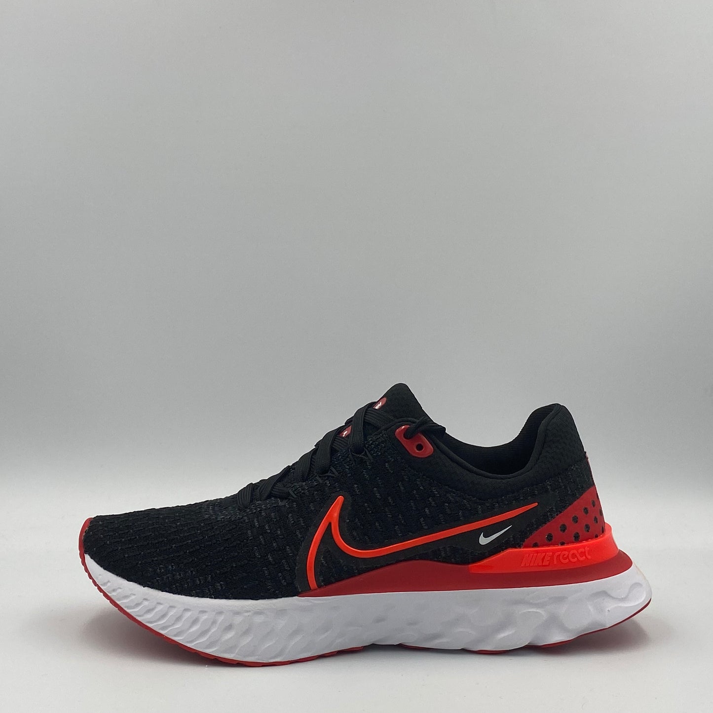 Nike W React Infinity Run FK - fekete/piros - 39