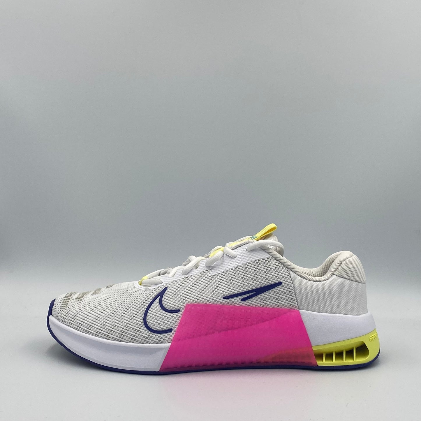 Nike Metcon 9 - White Fierce Pink - 43