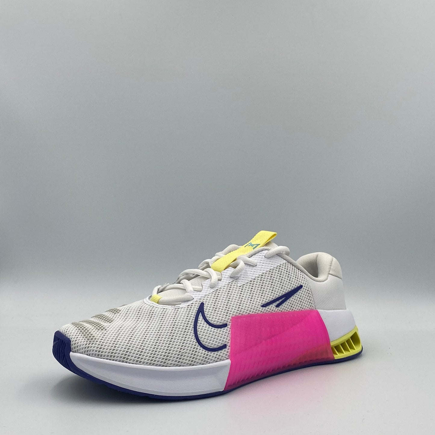 Nike Metcon 9 - White Fierce Pink - 43