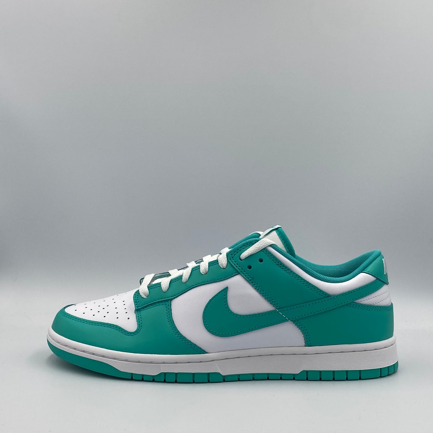 Nike Dunk Low Retro BTTYS - Clear Jade - 45.5